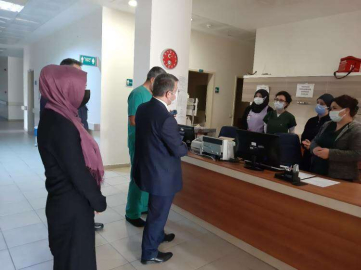  KAYMAKAM ÇİMŞİT’TEN HASTANE ZİYARETİ