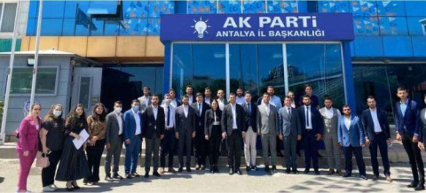 BAŞKAN URLU İLÇE BAŞKANLARI TOPLANTISINDA
