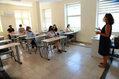 KORKUTELİ’NDE SINAVA GİRECEK ÖĞRENCİLERE PSİKOLOJİK DESTEK 