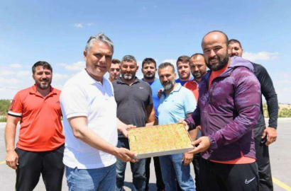 UYSAL’DAN KIRKPINAR ÖNCESİ KORKUTELİ ZİRVESİ