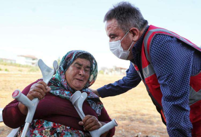 YANGIN BÖLGESİNDE SU BORÇLARI SİLİNDİ