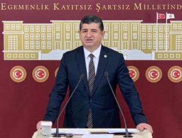 “YEREL BASININ KAMU İLANLARI KESİLMESİN”