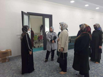 AK KADINLARDAN CAMİLER VE DİN GÖREVLİLERİ HAFTASI ZİYARETİ