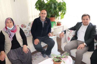  AK PARTİ’DEN ŞEHİT AİLESİNE ZİYARET