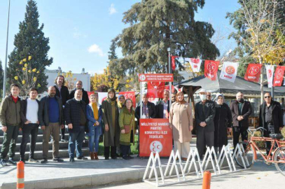 MHP KORKUTELİ ÜYE KAYIT STANDI KURDU