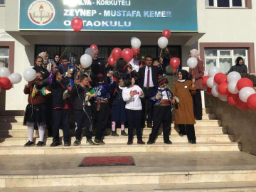 ÖZEL ÖĞRENCİLERDEN EN ÖZEL PROGRAM