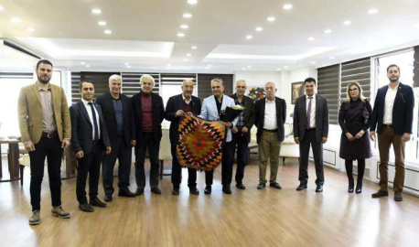  CHP KORKUTELİ’NDEN BAŞKAN UYSAL’A ZİYARET