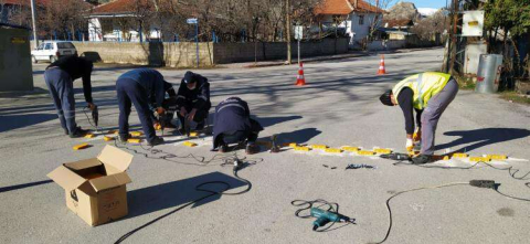 OKUL ÖNÜNE KASİSLİ ÖNLEM
