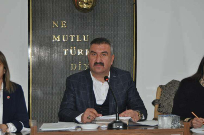 UĞURLU’DAN İSTİFA SİNYALİ