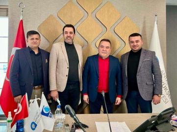 İYİ’LERDEN BAŞKAN BÖCEK’E ZİYARET