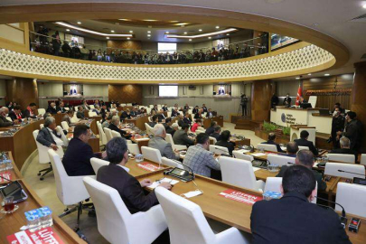  “HERKES ÜZERİNE DÜŞENİ YAPTI”