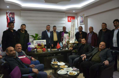 MUHTARLARDAN KURTOĞLU’NA HAYIRLI OLSUN ZİYARETİ