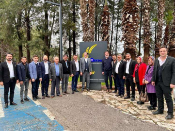 İYİ’LERDEN EKDAĞ VE KORKUTELİLER DERNEĞİ’NE ZİYARET