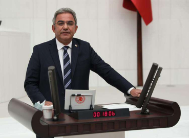  “ZEYTİNLİKLER MADEN RANTINA FEDA EDİLEMEZ”