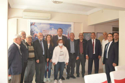 CHP’Lİ VEKİLLERDEN KORKUTELİ ZİYARETİ