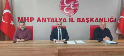 MHP İLÇE BAŞKANLARI ANTALYA’DA BULUŞTU