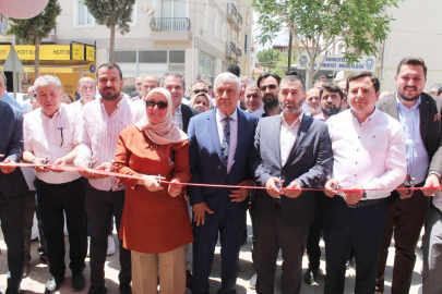 Hayırsever Arif Cebeci’den 50’inci Yıl Mutluluğu