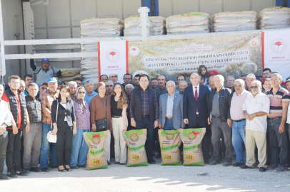 200 Çiftçiye 50 Ton Buğday Tohumu