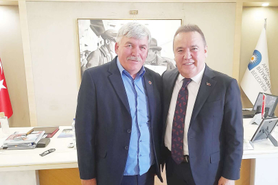 Muhtar Duran’dan Başkan Böcek’e Ziyaret