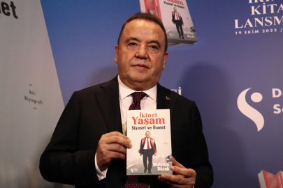 İkinci Yaşam; ‘Siyaset ve İhanet’