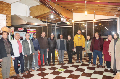 Ak Parti Çalışan Gazeteciler Günü'nde basınla buluştu