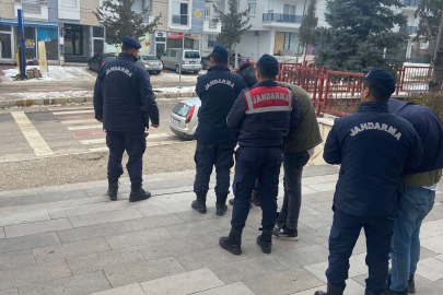 3 Ayrı Mahalle 3 Aynı Hırsız