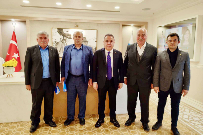 Muhtarlardan Başkan Böcek’e ziyaret