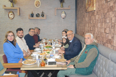 CHP gazetecilerle iftarda buluştu