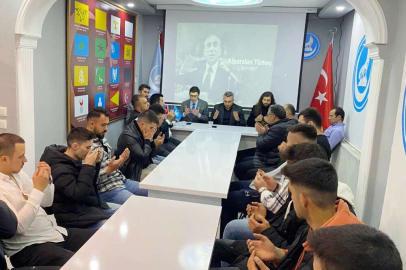 Korkuteli Ülkü Ocakları, Başbuğ Türkeş’i andı