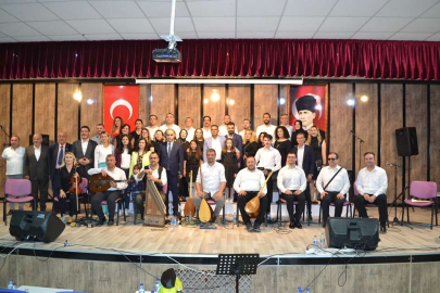 Öğretmenler Korosu'ndan müzik ziyafeti