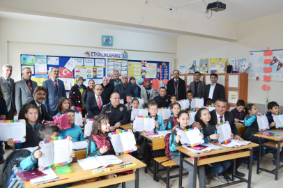Okullarda bugün  'karne zili' çalacak