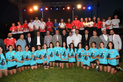 Antalya’nın altın çocukları ödüllendirildi