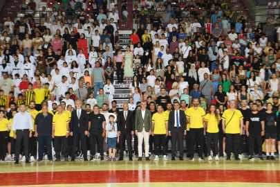 Antalya spor okulları törenle açıldı