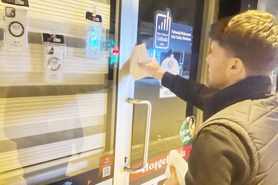 Ülkü Ocaklarından Esnafa Siftah Zarfı