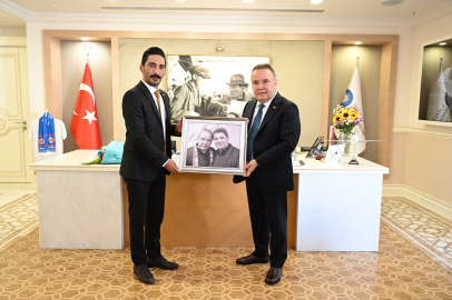 CHP’li Karadeli ve ekibinden Başkan Böcek’e ziyaret