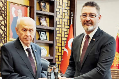 Başkan İşlek adaylık başvurusunu yaptı