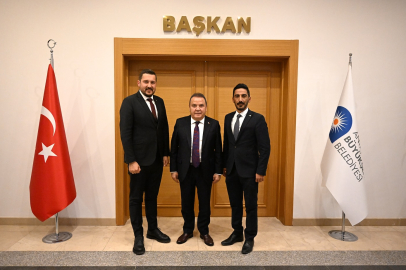 Caran ve Karadeli’den Başkan Böcek’e ziyaret