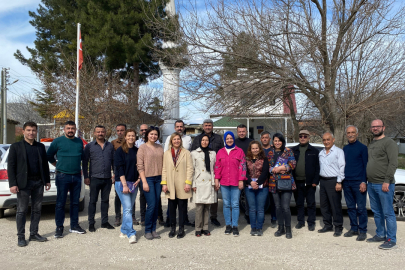 İyi Parti tam kadro sahada