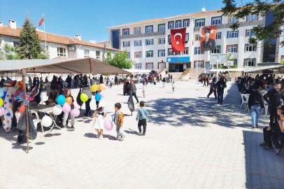 Zeynep Mustafa Kemer Ortaokulu’nda kermes
