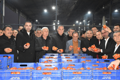 CHP Sabah 06.00’da Hal Mesaisinde