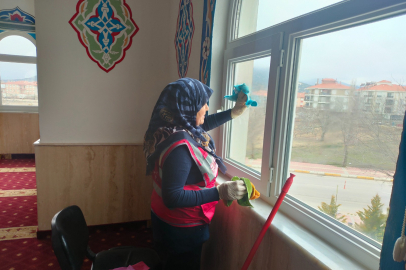 Korkuteli’de Camilerde Temizlik Seferberliği