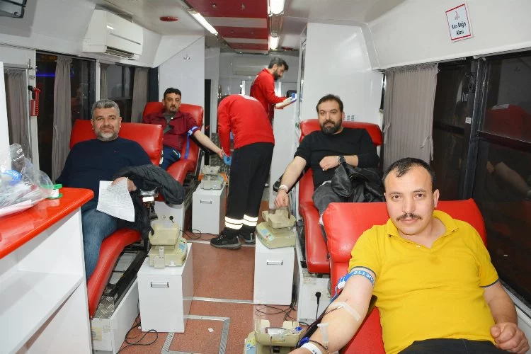 Kadir Gecesinde Kan Bağışı Kampanyası